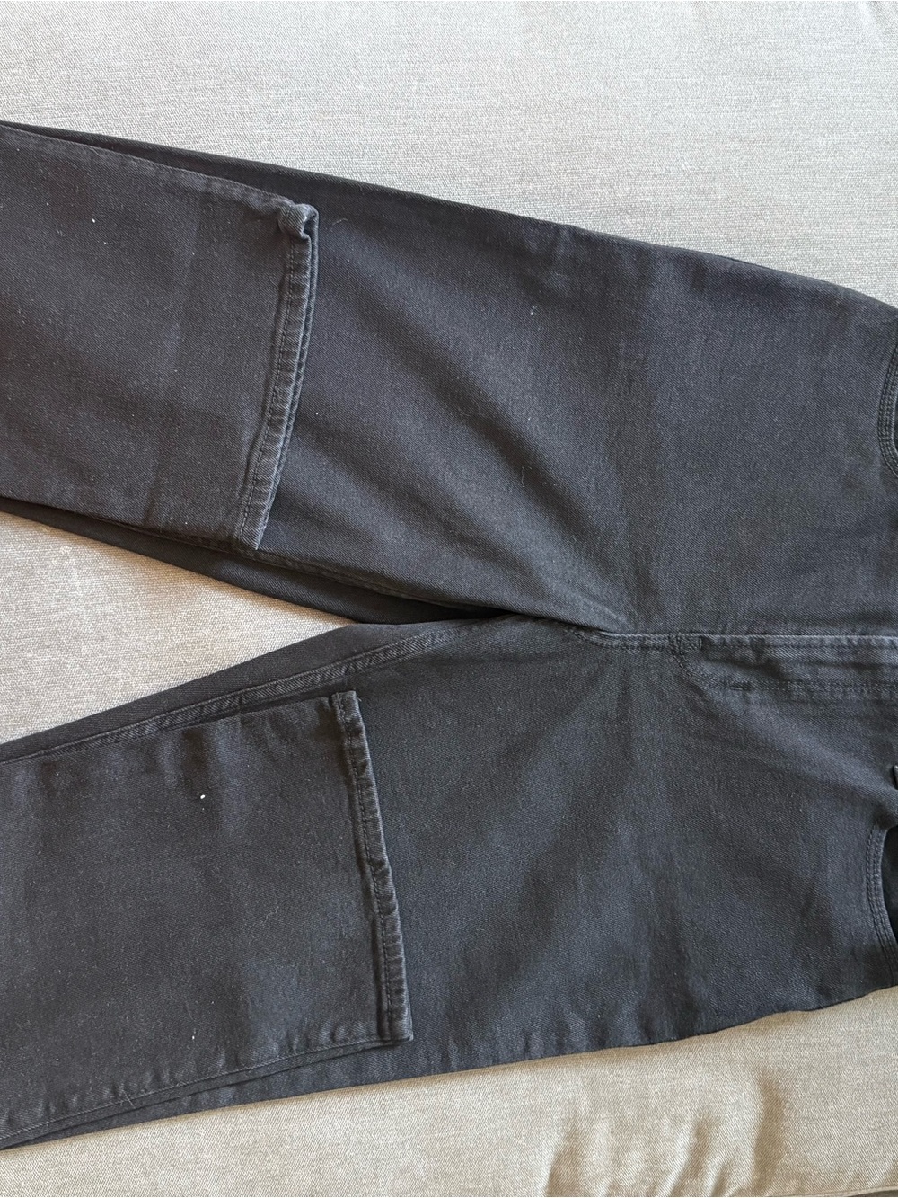 Hollister Women's Straight Leg Jeans in Black